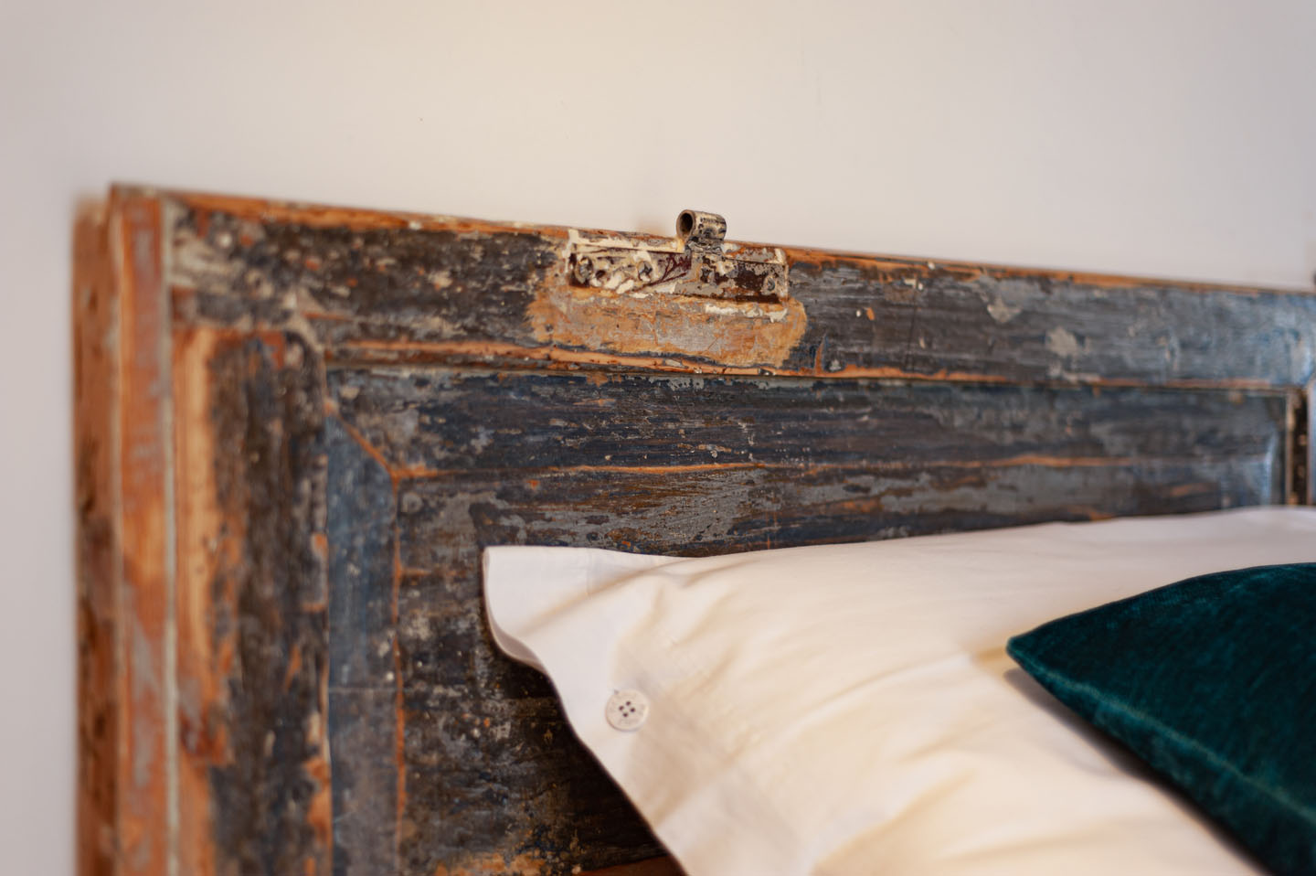 Bed & box gallery image